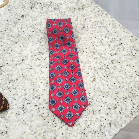 Stafford 100% Italian Silk Tie - Picture 1 of 4